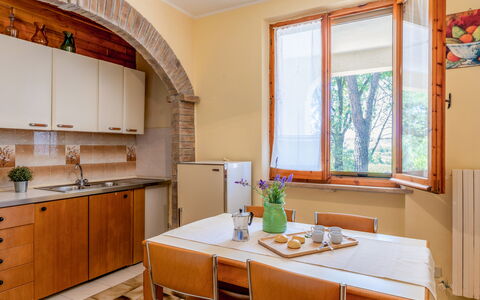 La Pineta Holiday Homes: Interior Design, Wood, Furniture, Flooring, Ceiling, Floor, Room, Home, Apartment, Kitchen