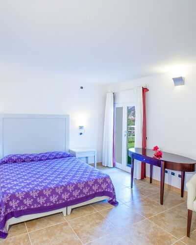 Villa Fico D'India: Swimming Pool, Chair, Resort, Hotel