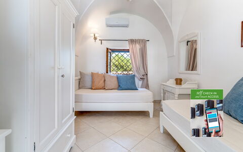 Masseria Lamagrotte: Interior Design, Floor, Flooring, Furniture, Ceiling, Design, Living Room, Couch, Pillow