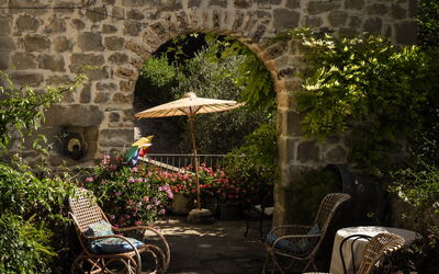 Agriturismo Arcera Apartments: Flowerpot, Furniture, Garden, Houseplant, Outdoor Furniture, Chair, Flagstone, Courtyard, Outdoor Table