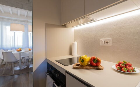 Guelfa 60: Interior Design, Wall, Ceiling, Flooring, Kitchen, Countertop, Lighting, Room, Floor, Light Fixture