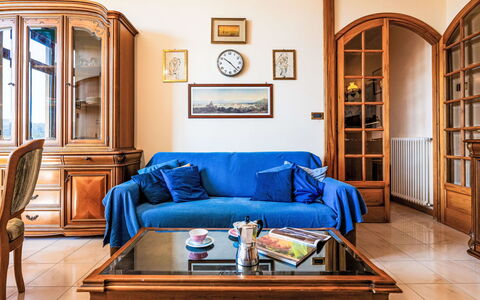 Casa del Mare: Furniture, Interior Design, Wood, Couch, Flooring, Living Room, Room, Floor, Apartment, Lighting