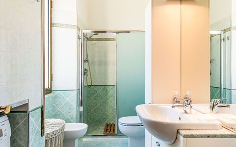 Casa del Mare: Bathroom, Flooring, Plumbing Fixture, Interior Design, Floor, Sink, Tap, Bathroom Sink, Plumbing, Tile