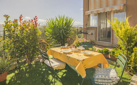 Casa di Bruna Seaview, Albenga: Furniture, Chair, Table, Kitchen & Dining Room Table, Garden, Houseplant, Outdoor Table, Outdoor Furniture, Yard, Flowerpot