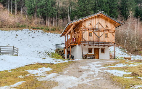 Maset Pozzati: Mountainous Landforms, House, Cottage, Mountain, Hill, Landscape, Mountain Range, Highland, Hut, Hill Station
