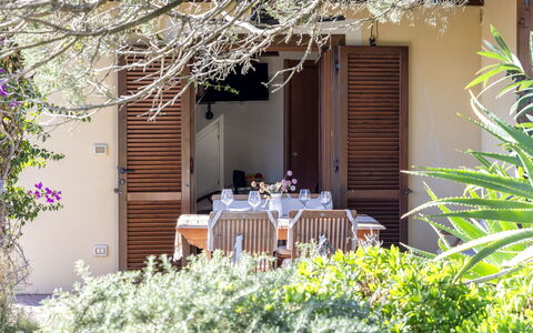 Baia delle Mimose: Natural Landscape, House, Rural Area, Landscape, Cottage, Bank, Lake, Forest, Reservoir