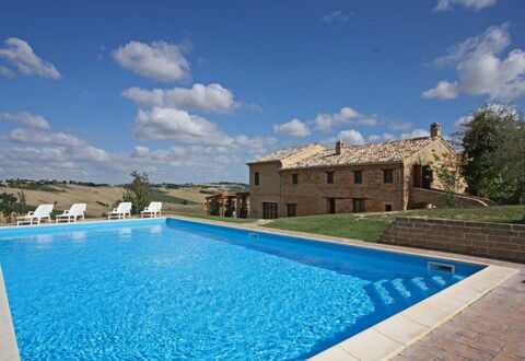 Villa la Dolcevita: Estate, Villa, Swimming Pool
