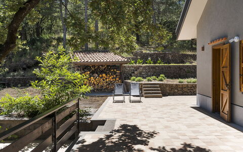 Casa Gibel: Composite Material, Shade, Garden, Flagstone, Concrete, Landscaping, Backyard, Yard, Courtyard, Design
