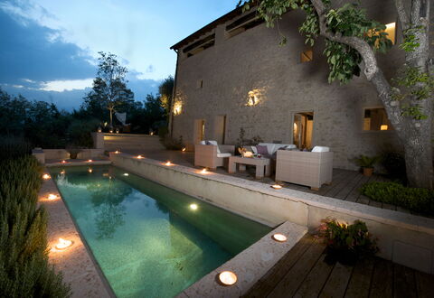 Asolina Villa: Wall, Swimming Pool, Architecture, Outdoor Furniture, Composite Material, Home, Flowerpot, Estate, Water Feature, Courtyard