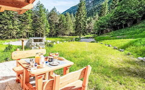 Accommodation:&nbsp;La Granda e la Piciola 301.3