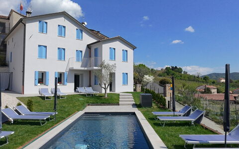 Villa Valdobbiadene Pool Spa: Blue, Home, Residential Area, House, Swimming Pool, Estate, Villa, Balcony, Outdoor Furniture, Sunlounger