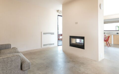 Terracorte Villa: Wall, Flooring, Floor, Interior Design, Ceiling, Room, Living Room, Hearth, Couch