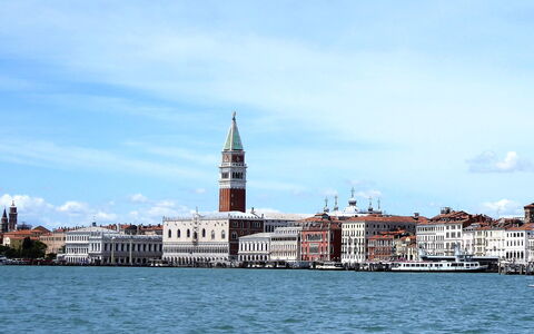 Villa Dolce Bosco with Pool, Valdobbiadene: Sky, Blue, Water, Building, Daytime, City, Tower, Urban Area, Waterway, Spire