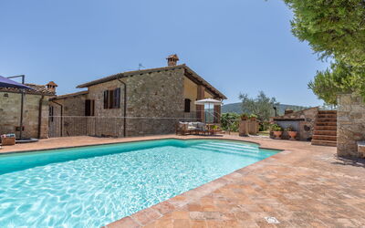 Casale Nido: Swimming Pool, Villa