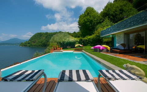 Isa Villa: Swimming Pool, Coastal And Oceanic Landforms, Resort, Lake, Coast, Tropics, Eco Hotel, Sound, Reservoir