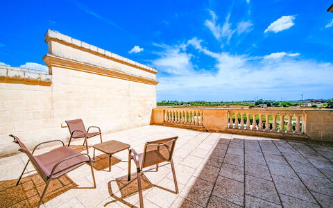 Masseria Ficalindia: Balcony