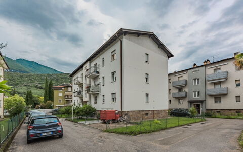 Livia: Building, Window, Residential Area, Neighbourhood, Architecture, House, Home, Human Settlement, Apartment, Suburb