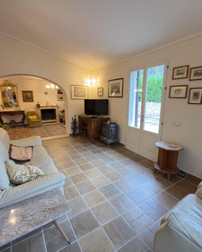 Villa Montepulciano Vineyard: Furniture, Interior Design, Flooring, Couch, Floor, Wood, Ceiling, Living Room, Room, Lighting