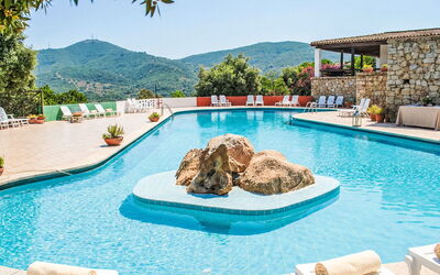 Olbia 18: Sea, Coastal And Oceanic Landforms, Coast, Resort, Ocean, Shore, Beach, Swimming Pool, Resort Town, Tropics