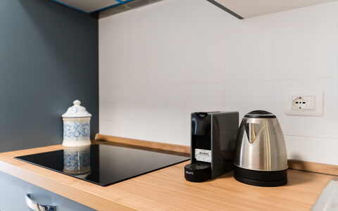 Stella Marina: Kitchen Appliance, Interior Design, Kitchen, Home Appliance, Countertop, Lighting, Tableware, Small Appliance, Room