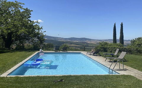 Podere i Prati: Swimming Pool, Resort, Estate, Outdoor Furniture, Hacienda, Shade, Leisure, Backyard, Garden, Eco Hotel