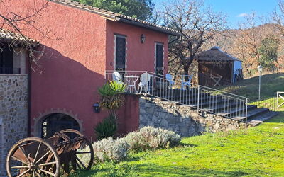 Accommodation:&nbsp;Oliveto