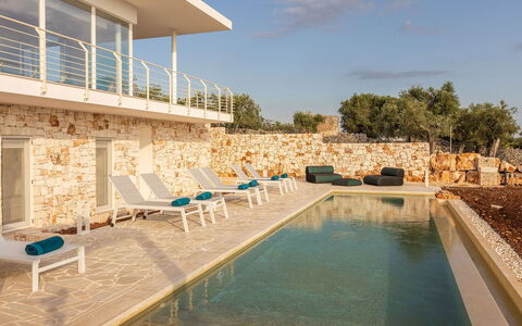 Villa Panita: Swimming Pool, Estate, Resort, Outdoor Furniture, Villa, Sunlounger, Resort Town, Hotel