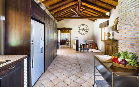 Villa Monte Serra: Furniture, Interior Design, Flooring, Floor, Wood, Ceiling, Kitchen, Table, Chair, Home