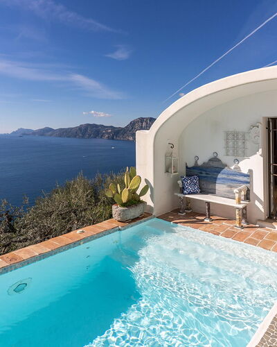 Villa Madonna di Costantinopoli: Blue, Water, Body Of Water, Coast, Coastal And Oceanic Landforms, Sea, Resort, Swimming Pool, Ocean