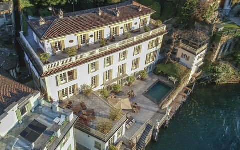 Villa Silva: Building, House, Architecture, Home, Estate, Mansion, Villa, Balcony, Resort Town, Hotel