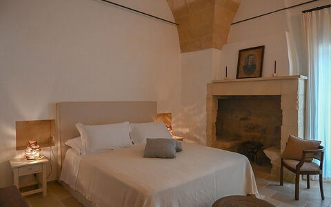 Masseria Loyola: Wall, Furniture, Interior Design, Flooring, Bedroom, Floor, Bed, Bed Sheet, Ceiling, Bedding