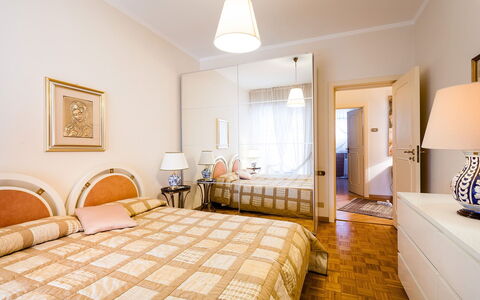 Casa Azul: Bed, Furniture, Interior Design, Bedroom, Floor, Flooring, Wall, Bed Sheet, Bedding, Wood