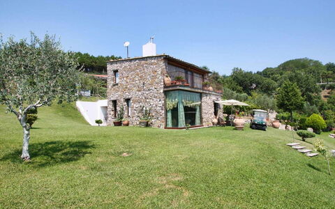 The Sea Farmhouse: Land Lot, Garden, Farmhouse, Cottage, Lawn, Estate, Landscaping, Yard, Backyard, Villa