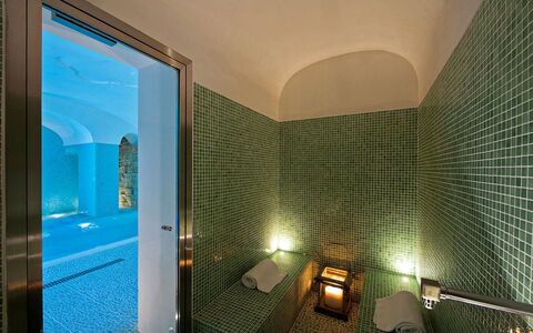 Villa Moresca: Flooring, Floor, Composite Material, Swimming Pool, Tile, Ceiling, Resort, Hotel, Design, Bathtub