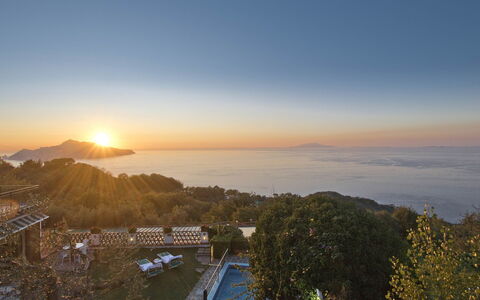 Casa 2 Ulivi: Horizon, Landscape, Dusk, Sunrise, Hill Station, Morning, Sunlight, Evening, Sunset, Afterglow