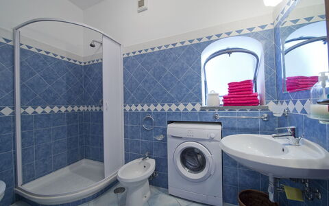 Casa Ivan: Blue, Flooring, Plumbing Fixture, Interior Design, Floor, Bathroom, Sink, Tap, Tile, Plumbing