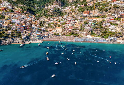 Casa Palazzo: Body Of Water, Coast, Sea, Summer, Coastal And Oceanic Landforms, Boat, Beach, Tourist Attraction, Ocean, Watercraft