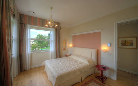 Villa Alina: Interior Design, Wall, Bedroom, Bed, Ceiling, Furniture, Wood, Floor, Flooring, Room