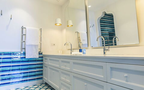 Villa Heart: Blue, Flooring, Interior Design, Plumbing Fixture, Floor, Bathroom Cabinet, Tile, Plumbing, Tap, Bathroom