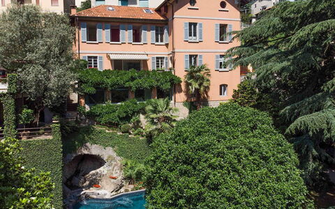 Villa Traversi: Residential Area, Shrub, Home, Apartment, Estate, Hacienda, Garden, Balcony, Mansion