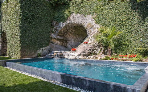 Villa Traversi: Garden, Swimming Pool, Water Feature, Leisure, Backyard, Landscaping, Design, Yard