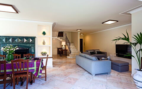 Villa Orlando: Furniture, Interior Design, Flooring, Floor, Wall, Couch, Ceiling, Wood, Living Room, Room