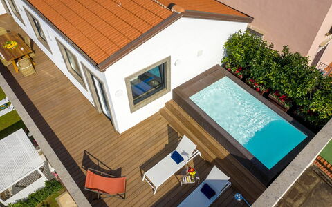 The Ivy Penthouse: Swimming Pool, Home, Composite Material, Resort, Estate, Leisure, Eco Hotel, Balcony, Villa, Hotel