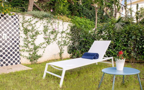 Jacaranda House: Outdoor Furniture, Garden, Shade, Landscaping, Chair, Sunlounger, Chaise Longue