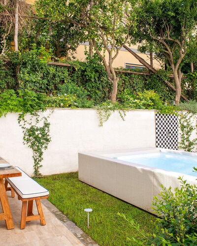 The Ivy Villa: Garden, Flowerpot, Outdoor Furniture, Leisure, Swimming Pool, Houseplant, Eco Hotel, Backyard, Courtyard, Shade