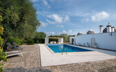 Trulli Maria
