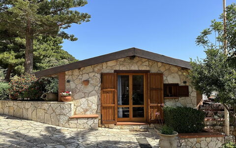 Casa Sally: Door, Rock, Cottage, Stone Wall, Garden, Shade, Garden Buildings, Landscaping, Estate, Yard