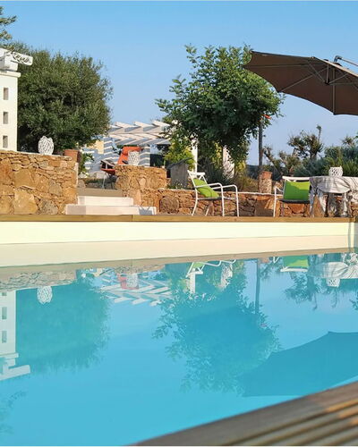 Villa la Rezza: Swimming Pool, Resort, Water Feature, Shade, Eco Hotel, Umbrella, Flowerpot, Hacienda, Landscaping, Design