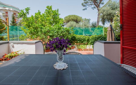 Apartment Amina: Outdoor Furniture, Furniture, Garden, Outdoor Table, Chair, Shade, Kitchen & Dining Room Table, Flowerpot, Landscaping, Backyard