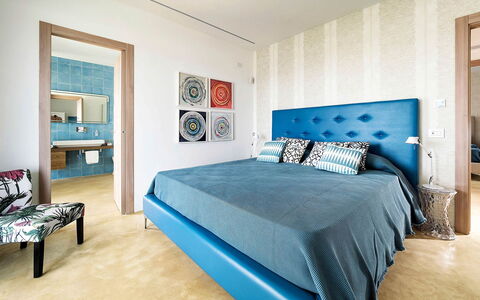Villa Federica: Furniture, Blue, Interior Design, Bed, Bedroom, Flooring, Wall, Floor, Wood, Room
